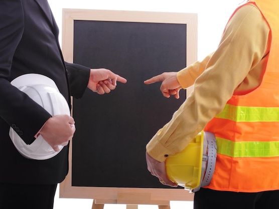 Bezpieczenstwo na placu budowy S6 – kluczowe standardy i procedury