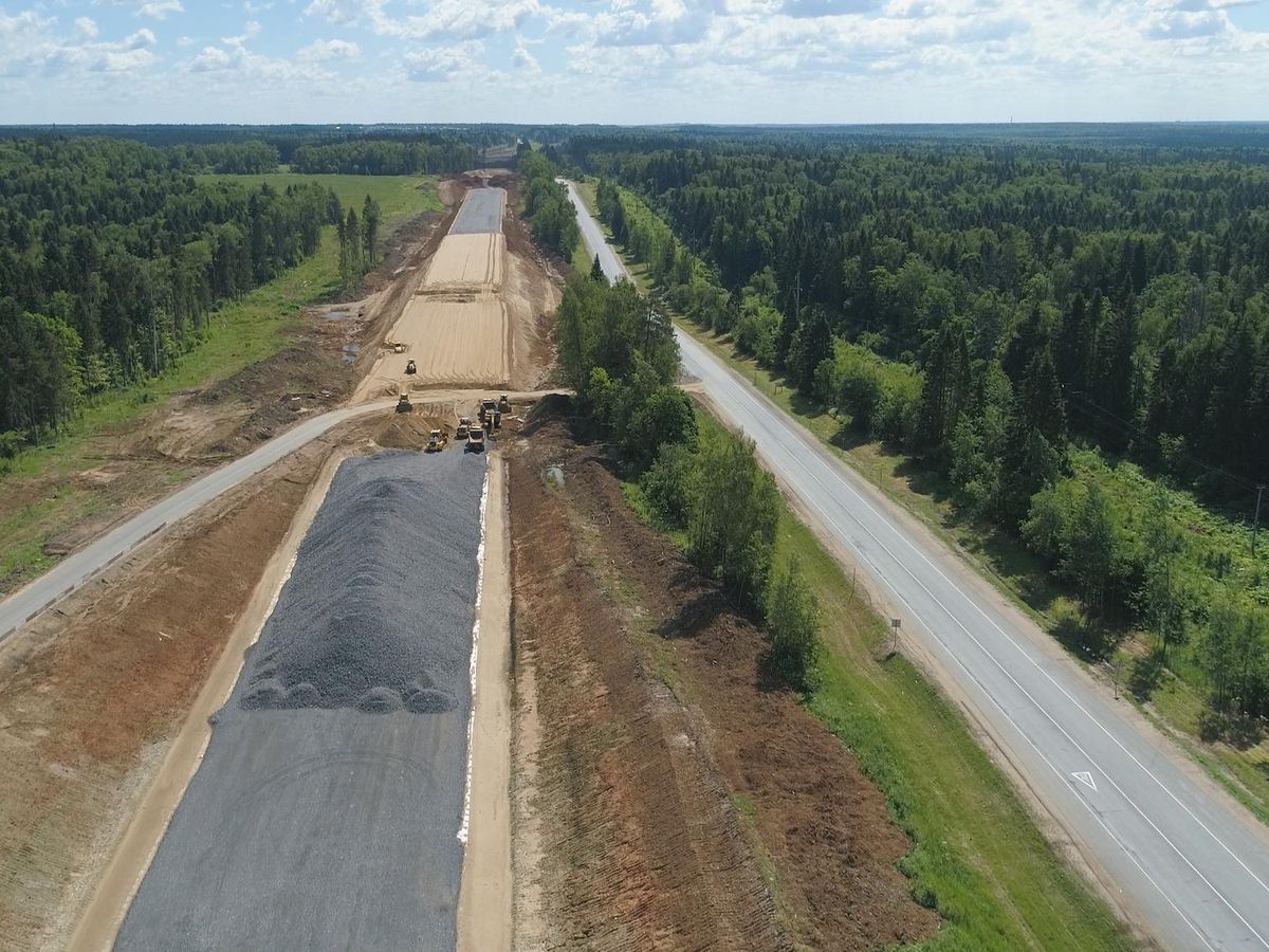 Postępy w budowie drogi ekspresowej S6 – najnowsze informacje i mapy inwestycji