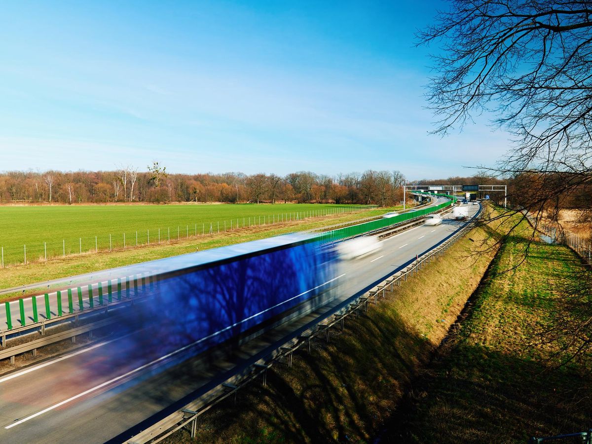 Jak nowa trasa ekspresowa zmienia bezpieczeństwo i infrastrukturę dla jednośladów miejskich