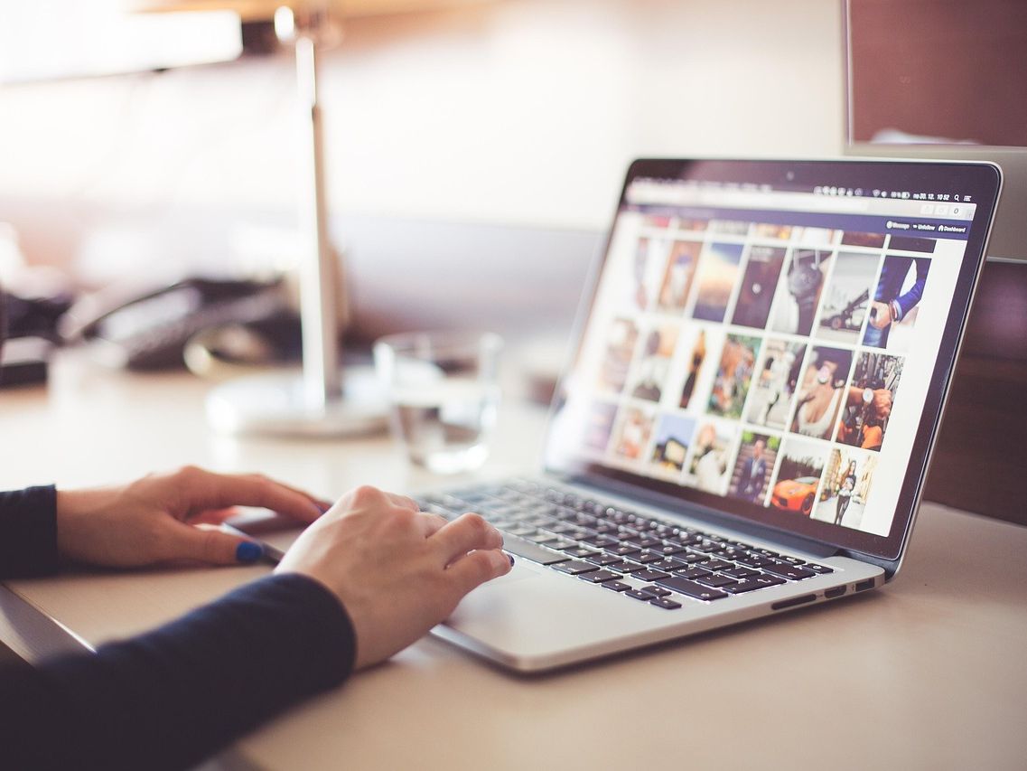 Jak nowoczesne technologie zmieniają odporność powłok samochodowych na budowie dróg